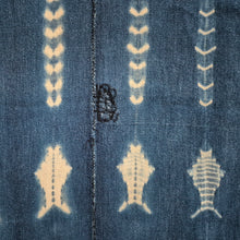 Load image into Gallery viewer, Mali Indigo Cloth Fish