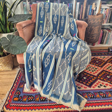 Load image into Gallery viewer, African Ikat Baule Cloth Diamond