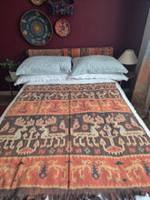 Load image into Gallery viewer, Sumba Ikat Hinggi Rusa