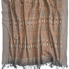 Load image into Gallery viewer, Borneo Dayak Ikat Pucuk Rebung
